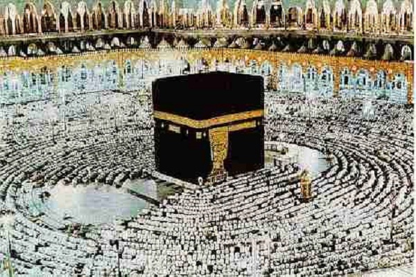 Members of Iranian Quranic Delegation to Hajj Selected