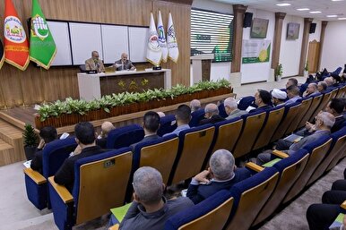 باحث يناقش المراجع القرآنية في دراسة السيرة النبوية ضمن مؤتمر دار الرسول الأعظم(ص)