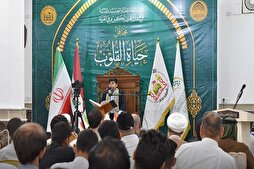 البصرة تحيي مرور 1500 عام على مولد النبي(ص) بإقامة محفل قرآني + صور