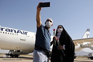  Hajj Pilgrims of Iran's Fars Province Return to Shiraz