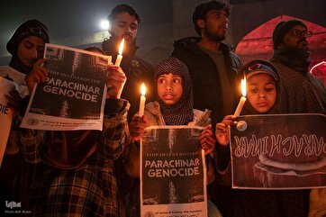 In Pictures: Kashmiris Hold Vigil for Parachinar Victims