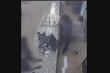 Canada Police Searching for Suspects in Swarming Attack on Muslim Woman 
