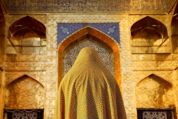 Photos: Golden Iwan Imam Reza Shrine