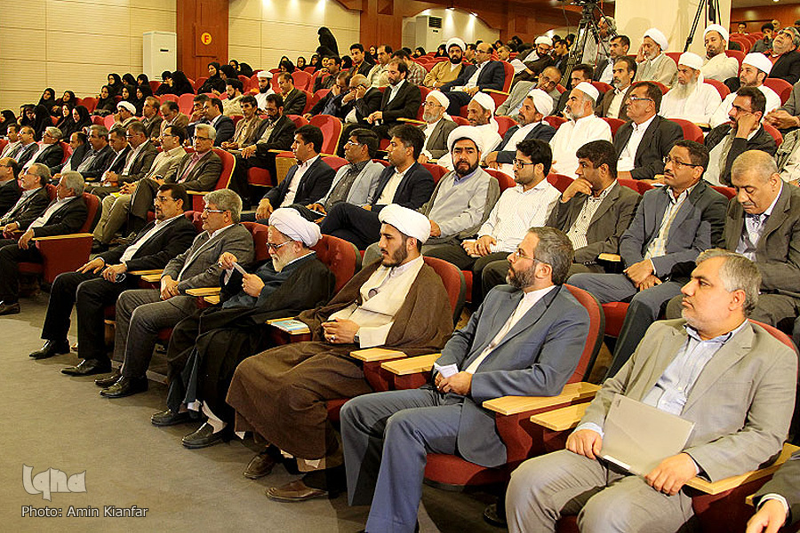 برگزاری اجلاس استانی نماز در بندرعباس