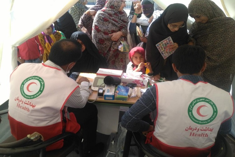 ۱۲۸۸ نفر از ساکنین پوم از خدمات جمعیت هلال احمر استان هرمزگان بهرمندشدند ۱۲۸۸ نفر از ساکنین پوم از خدمات جمعیت هلال احمر استان هرمزگان بهرمندشدند