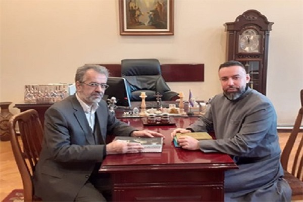 آمادگی دانشکده الهیات ایروان برای دوره‌های اسلام‌شناسی