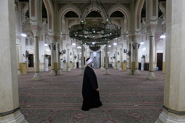 بازگشایی مساجد مصر بعد از سه ماه + عکس
