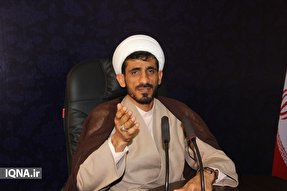 تجلیل از خانواده شهدای روحانی هرمزگان در هفته دفاع مقدس