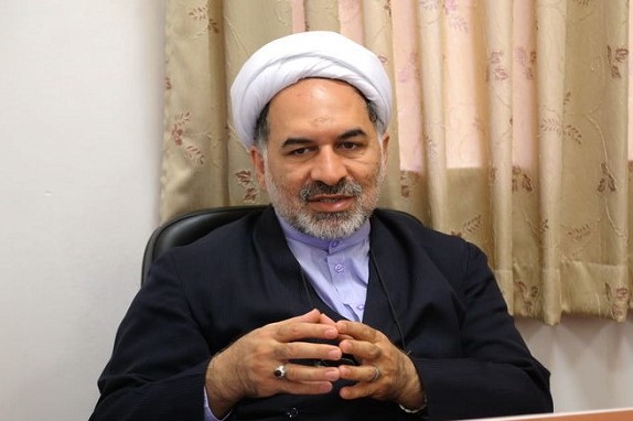 طلبه‌ها، آموزگار آنچه نمی‌آموزند