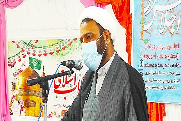 حجت الاسلام محمد اعتمادی رئیس ستاد اقامه نماز هرمزگان