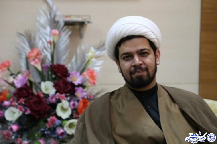 حجت الاسلام احمد پهلوانی مدیر ستاد هماهنگی کانون&zwnj;های فرهنگی هنری مساجد هرمزگان