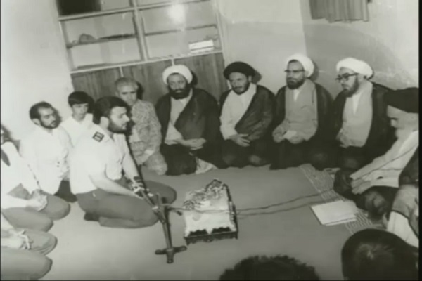 دقایقی شنیدنی از گفت‌وگوی قاری بین‌المللی با امام خمینی(ره) + فیلم