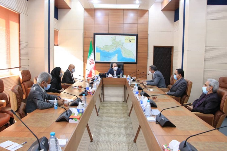 نشست استاندار هرمزگان با مجمع خیرین مدرسه ساز استان