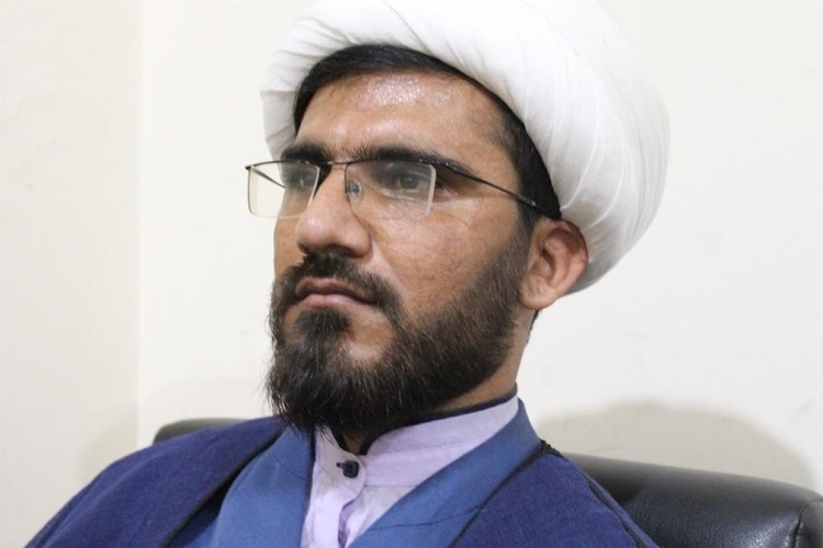 حجت الاسلام حسن زاده مدیر روابط عمومی دفتر نمایندگی ولی فقیه در هرمزگان