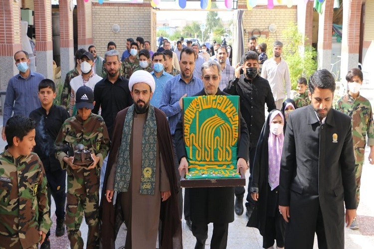 کاروان زیر سایه خورشید در ویژه برنامه عهد روح الله