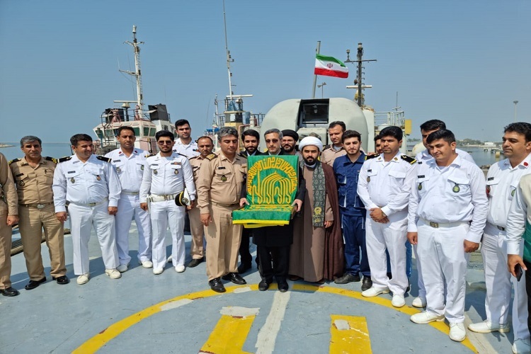 حضور خدام رضوی بر عرضه ناوشکن سبلان