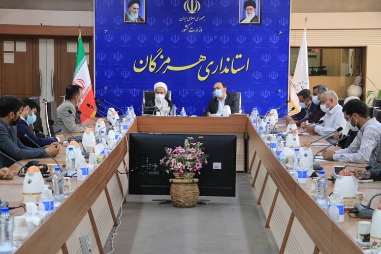 دیدار استاندار هرمزگان با اعضای شورای نگهبان استان