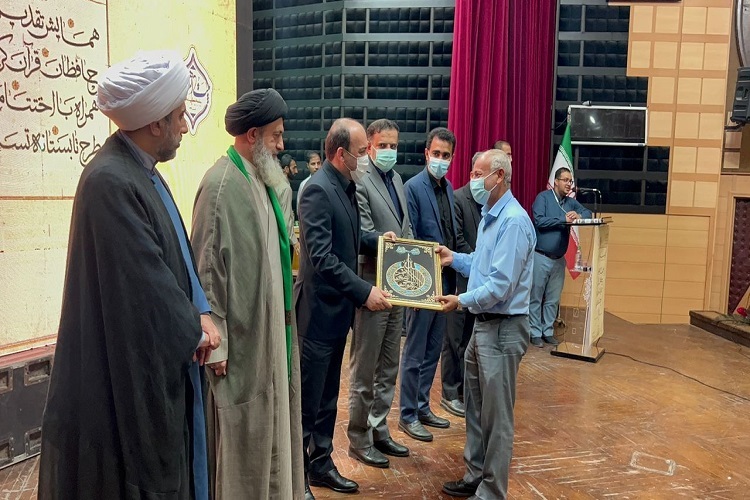 مراسم تجلیل از حافظان قرآن در هرمزگان