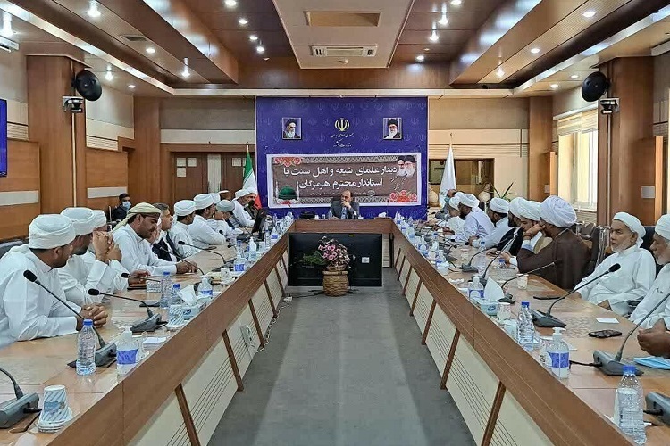 مهدی دوستی استاندار هرمزگان