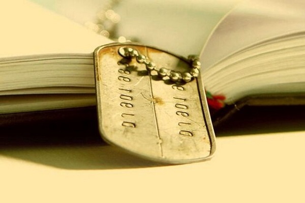 کتاب با موضوع دفاع مقدس