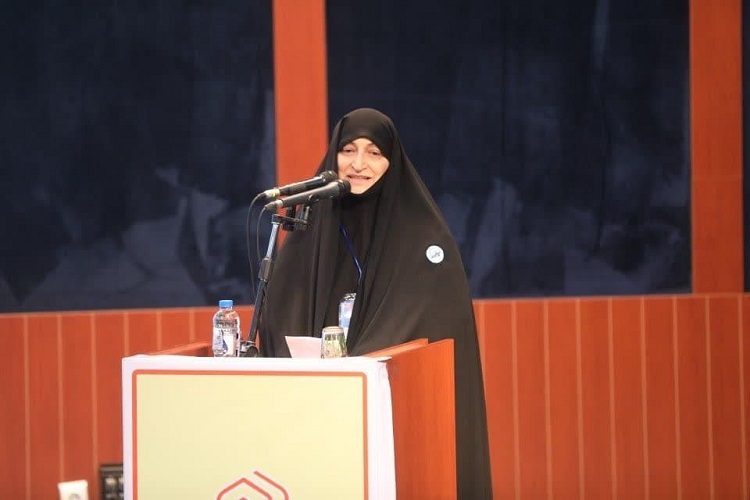افتخاری دبیرکل اتحادیه جهانی زنان مسلمان