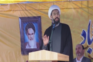 حجت الاسلام مصطفی رستمی