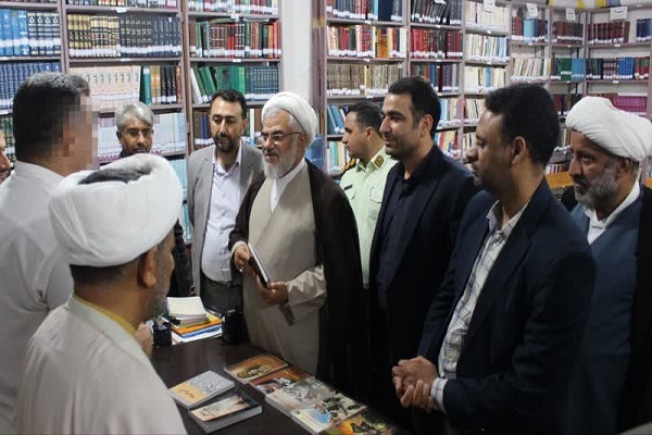 بازدید حجت‌الاسلام‌ محمد عبادی‌زاده از زندان بندرعباس