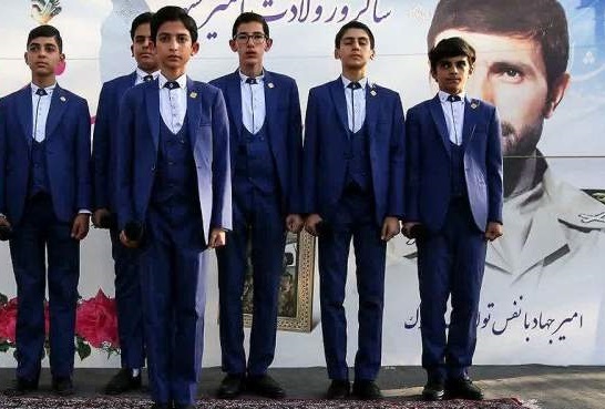 مراسم تولد صیاد دل‌ها در گلزار شهدا برگزار شد