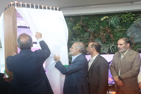 ارسالی/ شهادتگاه مسافران پرواز ۶۵۵ در خلیج‌فارس گلباران شد