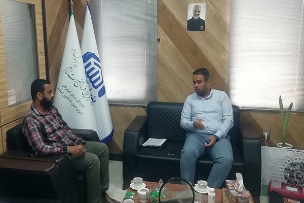 معاون اجتماعی ستاد اجرایی فرمان حضرت امام(ره) هرمزگان در دیدار با اسلام خواجهیی سرپرست ستاد هماهنگی کانونهای مساجد استان معاون اجتماعی ستاد اجرایی فرمان حضرت امام(ره) هرمزگان در دیدار با اسلام خواجهیی سرپرست ستاد هماهنگی کانونهای مساجد استان