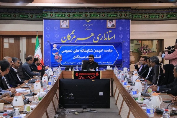 ارسالی/  باید فضای مناسبی برای ترویج کتاب و کتابخوانی ایجاد شود