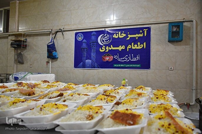 راه‌اندازی ۱۸۰ آشپزخانه ویژه طرح «اطعام مهدوی» در خراسان‌جنوبی