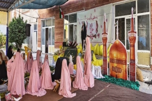 دبستان دخترانه شاهد بندرعباس دبستان دخترانه شاهد بندرعباس