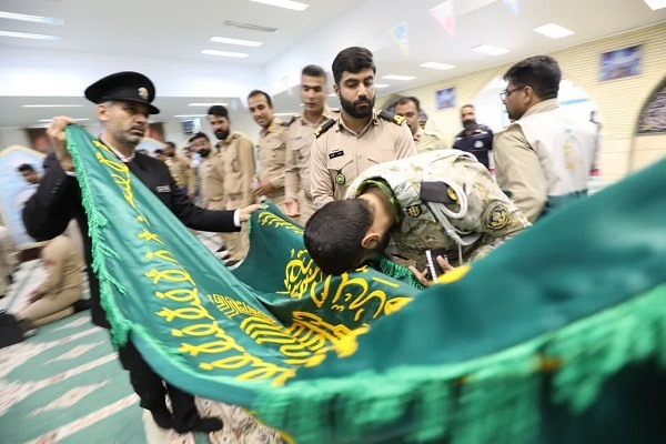 ارسالی/دیدار خدام رضوی با سپید جامگان نیروی دریایی ارتش جاسک