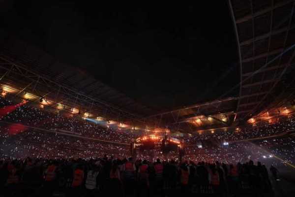 پخش ویدئویی از قرآن خواندن یک گروه موسیقی جنجال برانگیز شد