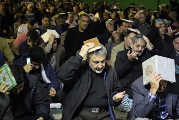 عکس | شب ۲۳ ماه رمضان در خرم‌آباد