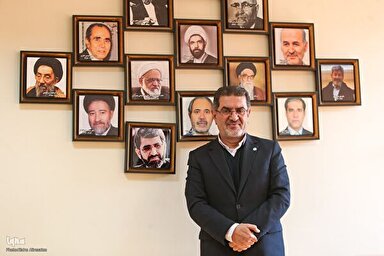 فیلم | دانشکده الهیات و مفاخر آن