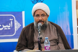 حجت‌الاسلام والمسلمین مهدی دری، امام‌ جمعه حاجی‌آباد