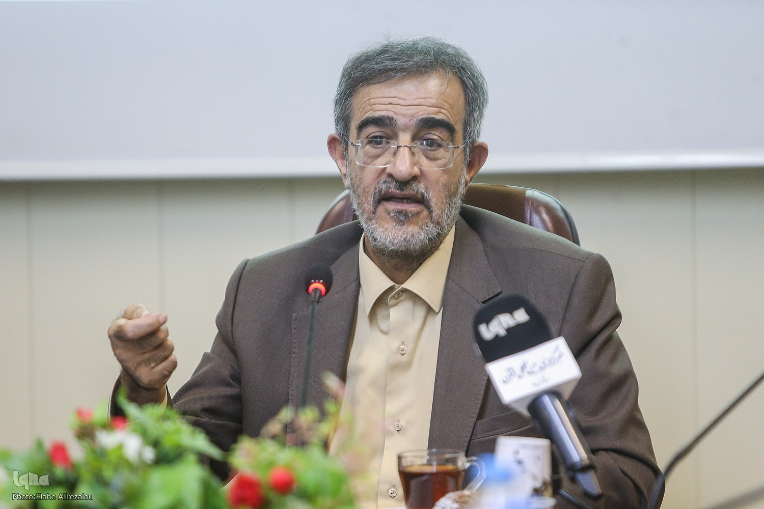 تربیت دانشمندان پیشرو از فناوری‌‌های بزرگ جهاددانشگاهی است