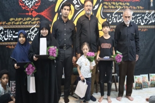 آیین تجلیل از خادمان نوجوان بندرعباس