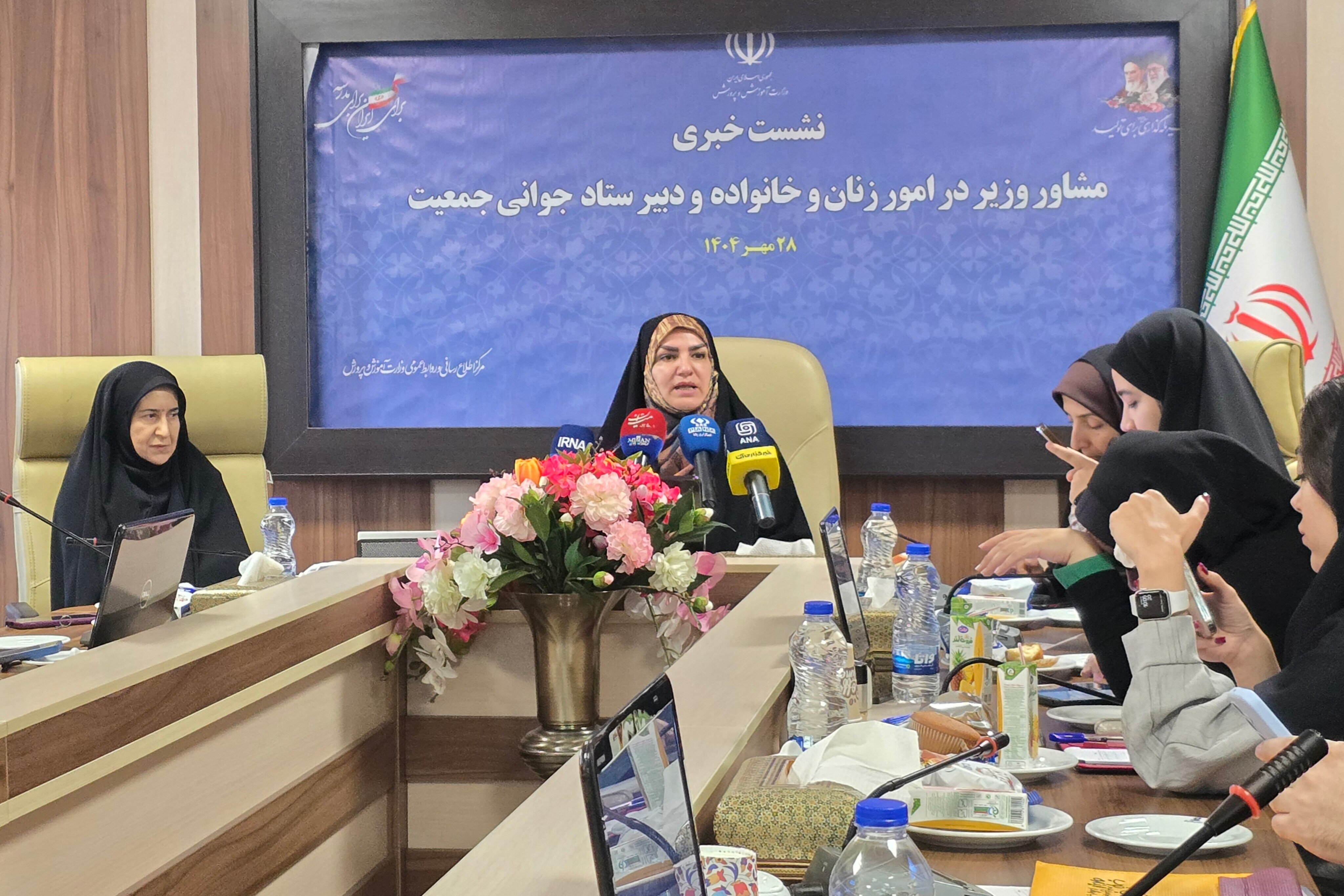 مسئله ازدواج دختران دانش‌آموز؛ نیازمند آموزش والدین به جای ممانعت