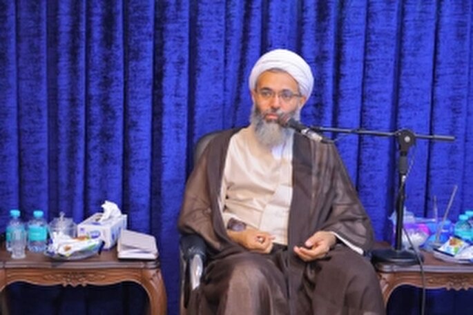 جهاد تبیین باید منجر به طهارت ذهنی و فکری شود