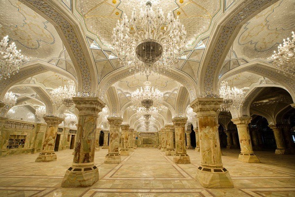 اوج شکوه معماری ایرانی ـ اسلامی در صحن حضرت زهرا(س)