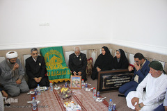 کاروان زیر سایه خورشید در روستای بستک