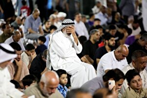 इमाम रज़ा (अ.स.) के पवित्र हरम में अरबी भाषी तीर्थयात्रियों का मुहर्रम शोक