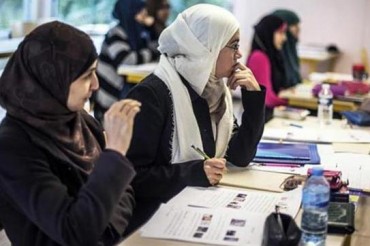 Polemiche per dichiarazioni anti-Hijab in Francia
