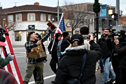 Болоравии таниш дар Дирборн пас аз талош барои сӯзондани Қуръон